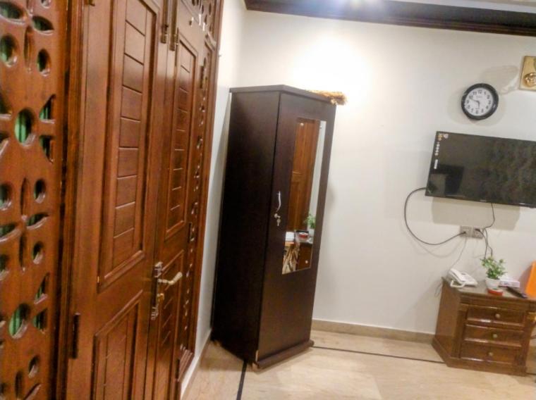 Luxury Living Rooms Near Agha Khan, Millennium, Nueplex Karatschi Exterior foto